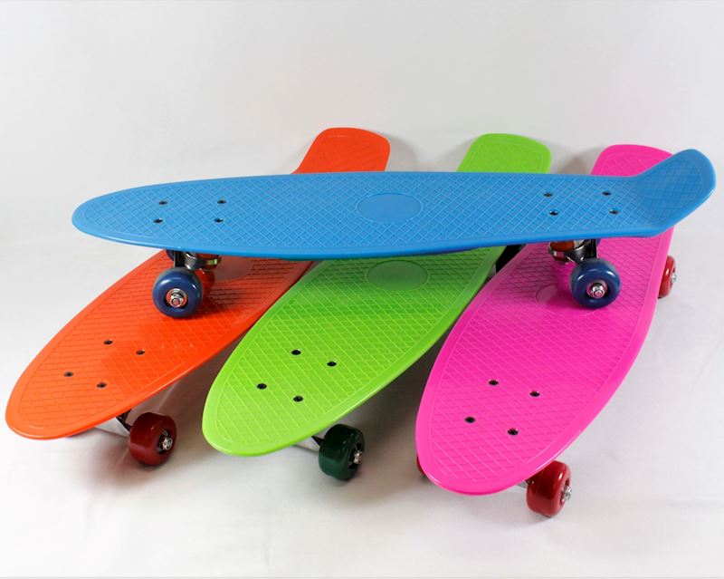 Skateboard für Erwachsene 65 cm Hartplastik 4 Farben