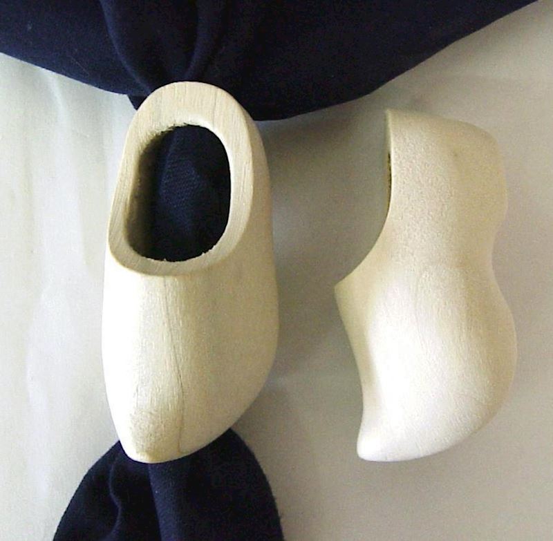 Halstuchhalter Holzzoggeli 10cm Lochdurchmesser 16mm